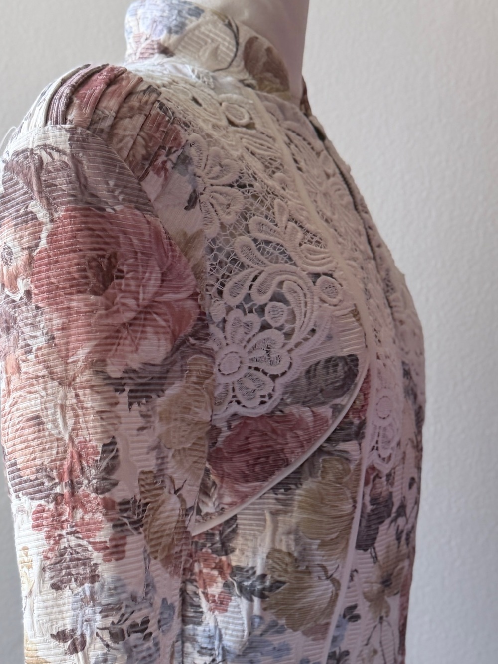 Vintage Tapestry Floral Lace Panel Zip Front Jacket — Cream, Blush & Sage - Picture 4 of 12